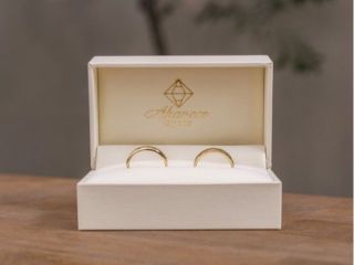 想いを込めて手作りするお二人だけの結婚指輪