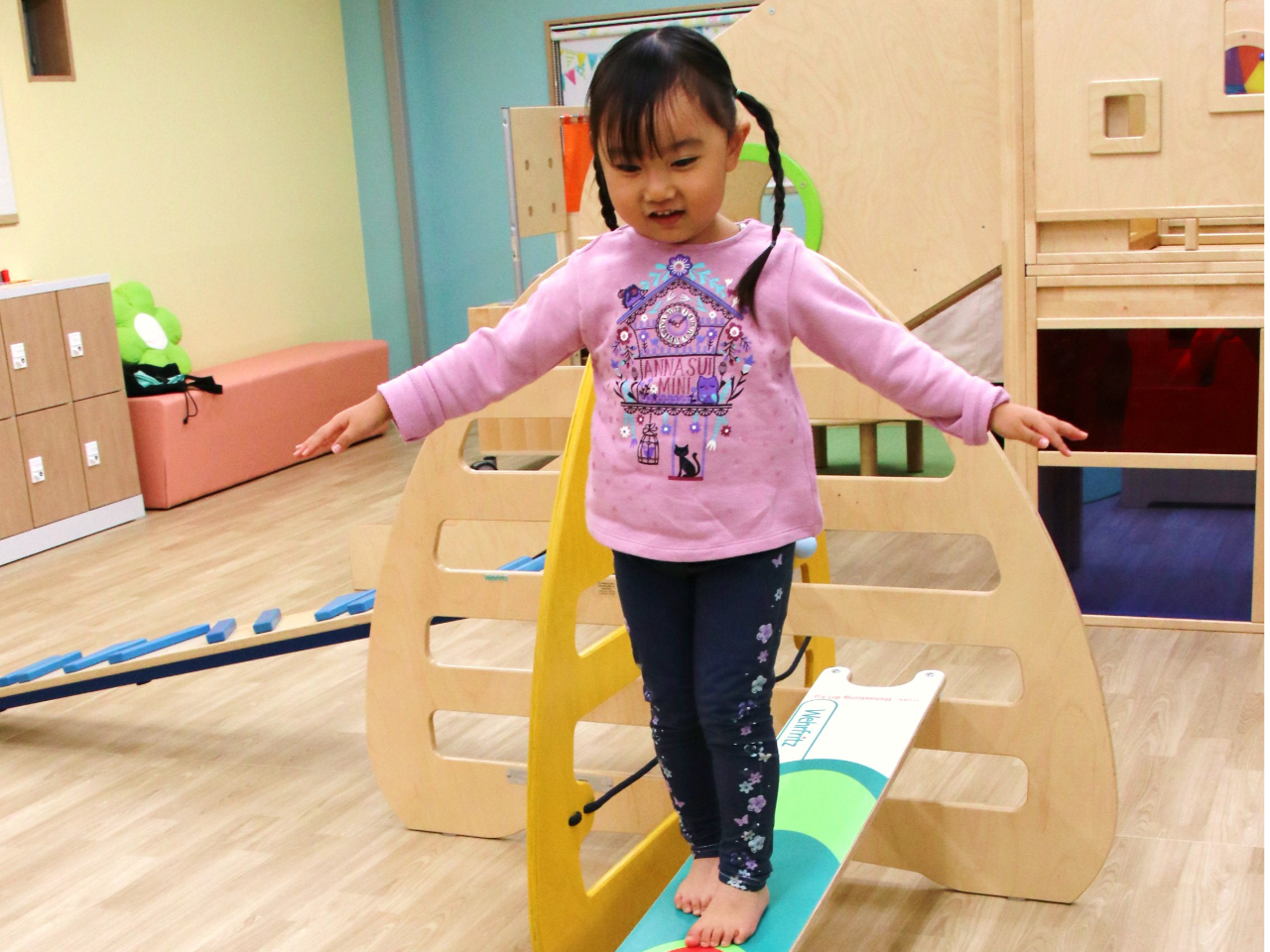 すずらんど 感覚統合ゾーン バランスボード