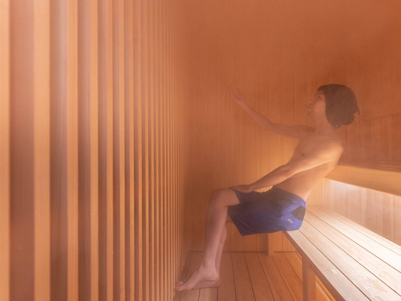 yvCx[gSPAuvzVR100̏C𗁂тuX`[TEiv