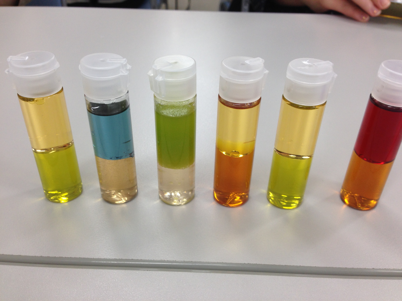 ���j�����g�܂Ƃ͎��n�������ƁA���n����������̃{�g���ɓ���āA�悭�U���Ċ�ɂ��܂��B���ꂪ�ӊO�Ƃ�����ł��B�u���ɎQ�����Ď����Ă݂āB