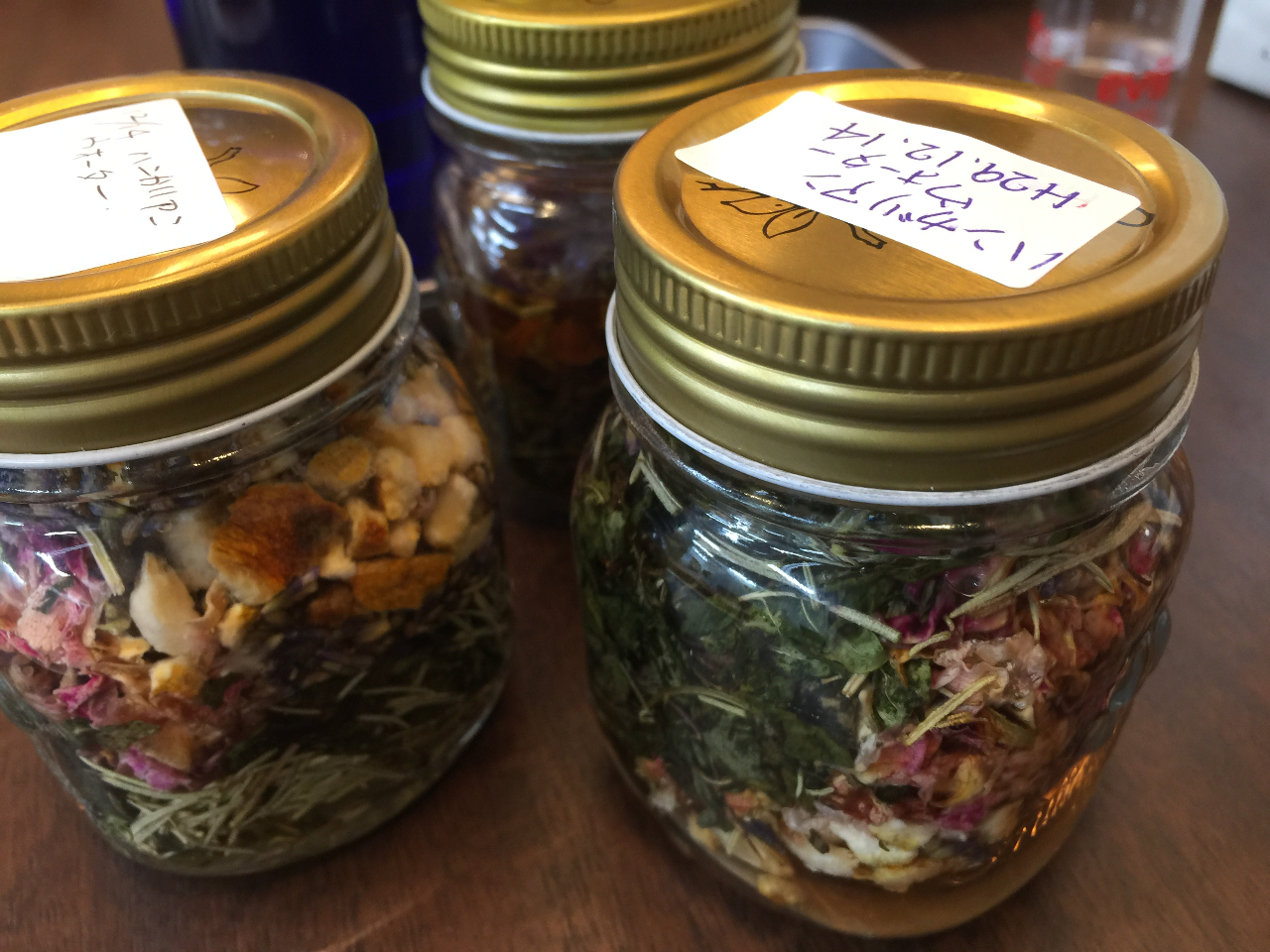 �h���C�n�[�u���A���R�[���ɒЂ����񂾂��́B��T�Ԃقǌo�߂������h�߂��܂��B�S?�W�{�ɔ��߂ăX�v���[�ɂ�����A���ϐ��ɂ����肵�Ďg���܂��B