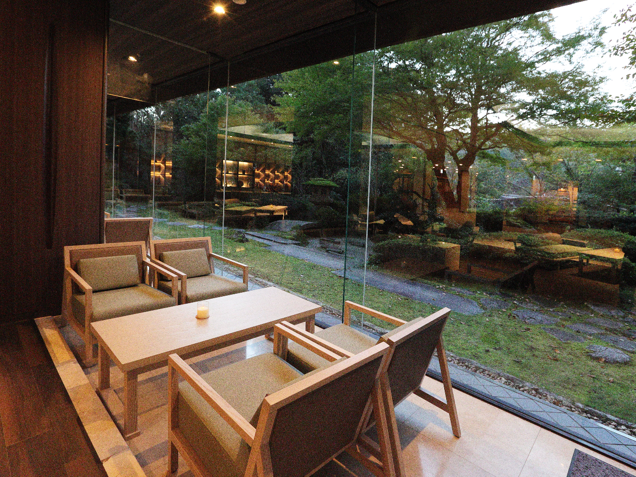 ���r�[�@���C���[�W