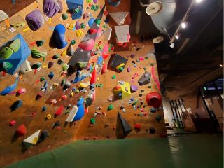 本格的なボルダリングを楽しもう