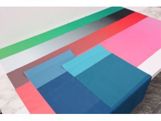 120色の中から診断させて頂きますがグラデーションカラースケールで似合う範囲を先に知って頂けます。