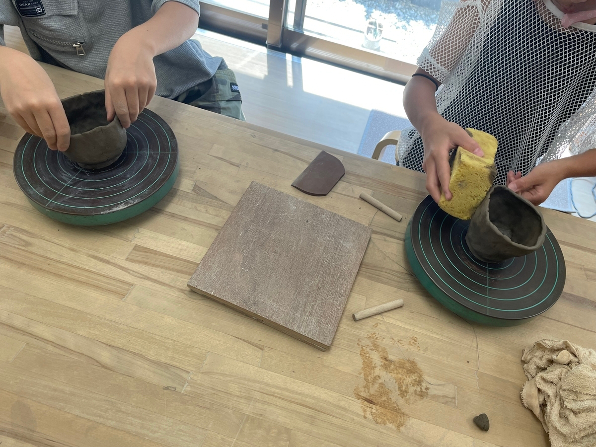 �e�q����ő̌��͂��͂��ԁB