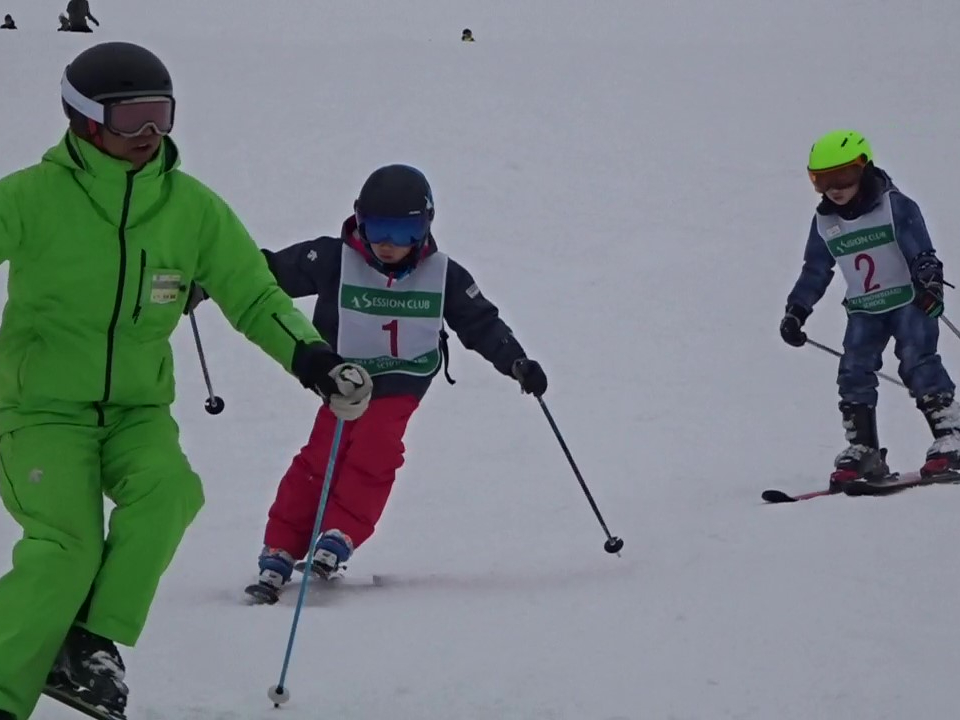 �R�[�`�ɑ����Ċ���@�g���C���B�@�ƂĂ��y����