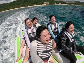 バナナボート 最大10名乗り・皆で一緒に楽しもう♪