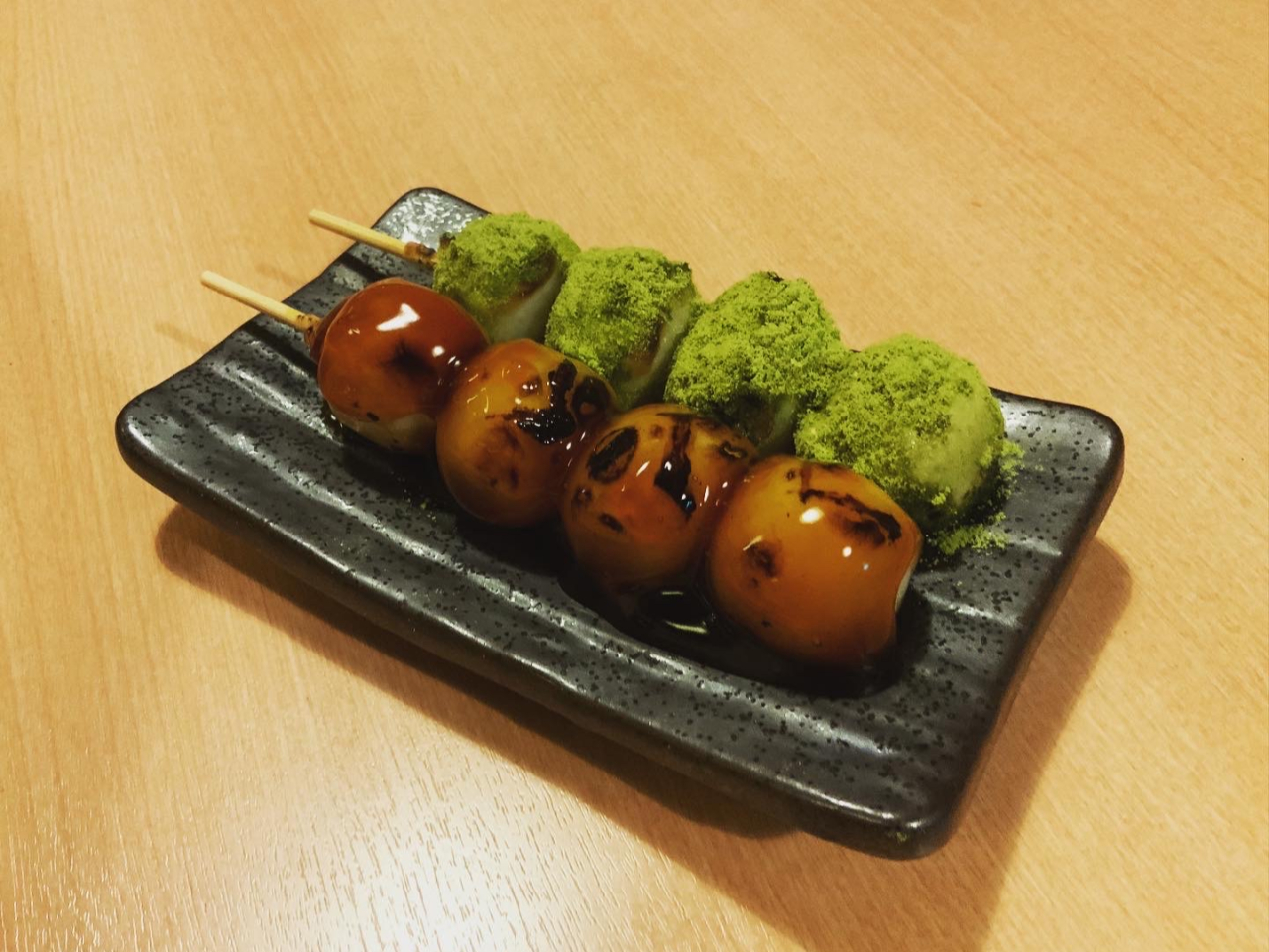 ͓cs}CGݖ݂炵EcsΒ肫ȕ ̂Q􁞂ȂтɂăIWiŃuhłpӂĂ܂