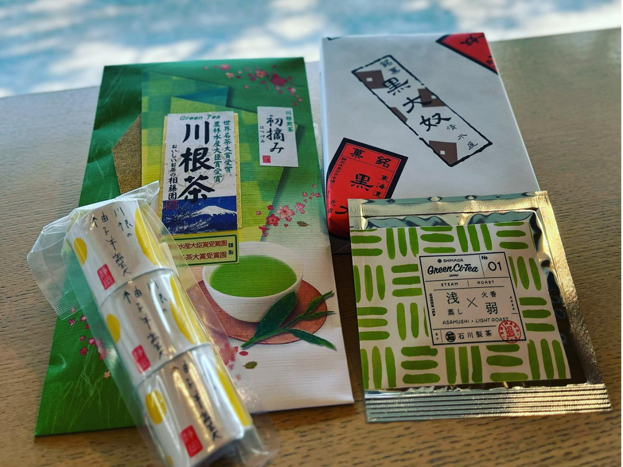 ���여��I���W�i���̂��y�Y��������葵���Ă���܂��B���Ђ��������߂���������