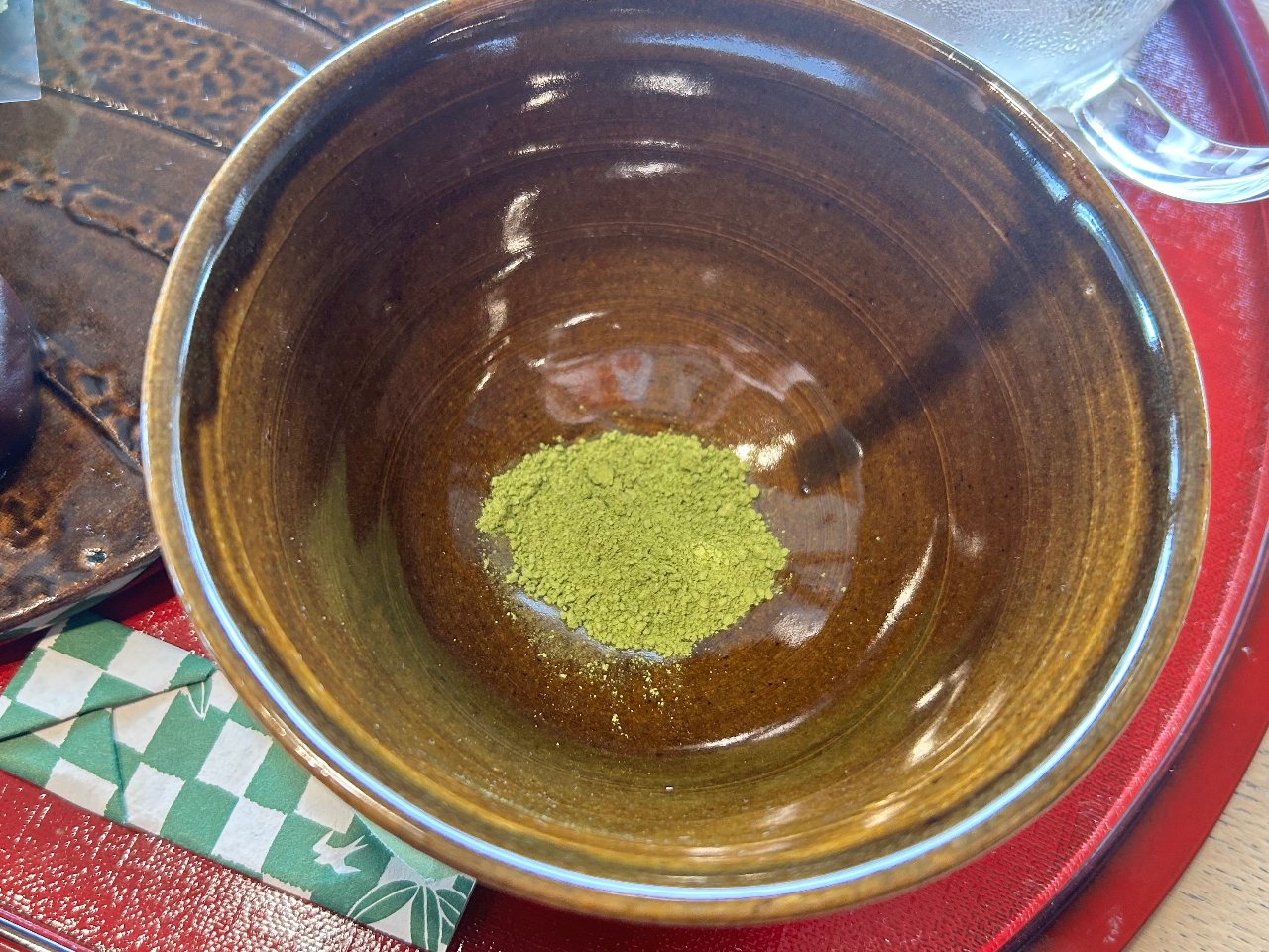 �����𒃘q�ɓ���Ă����𒍂����璃⤂œ_�Ă܂��B