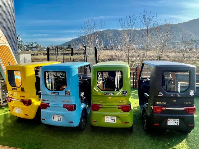 カラフルなトゥクトゥクでインスタ映え間違い無し!