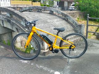 日頃自転車に乗らない方、体力が不安な方も、イーバイクで坂道楽ちん♪