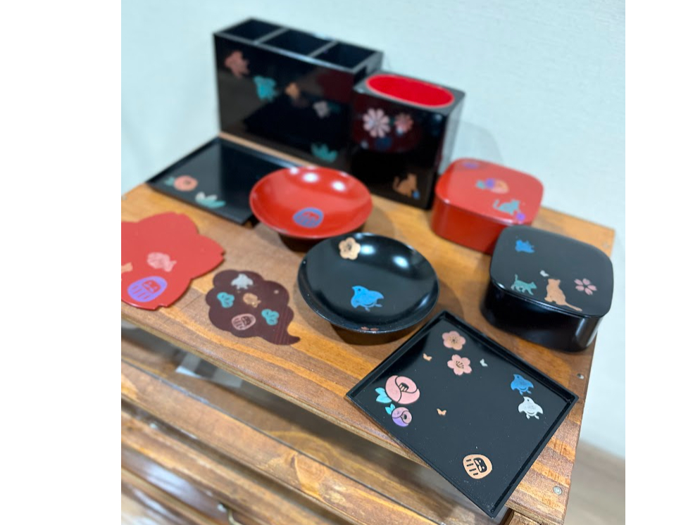 【山中温泉・工房見学付】職人の技を間近で体感!本漆スタンプと色とりどりの箔で彩る...