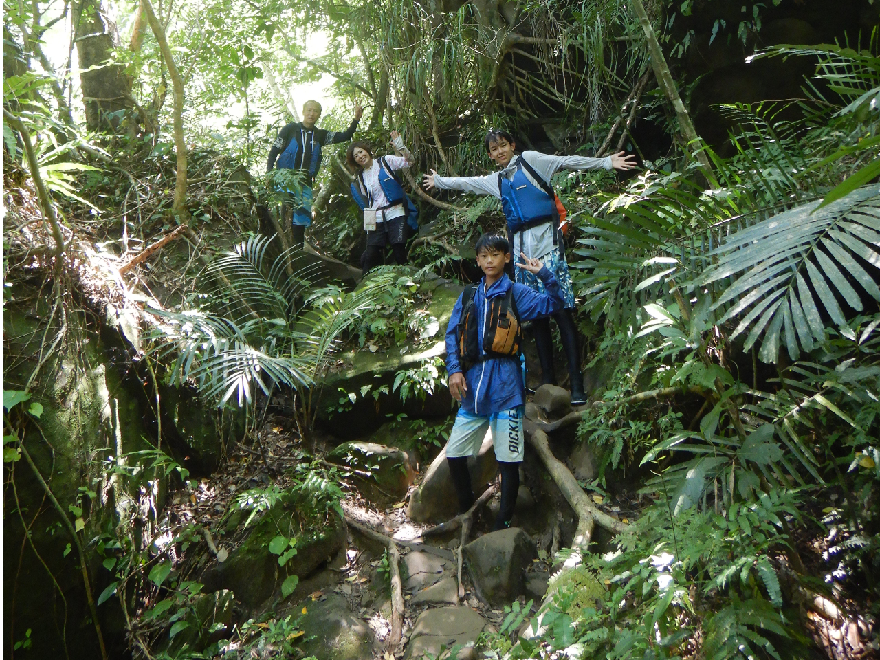 ܂ł͖20@MуWO̎RołB撣܂傤