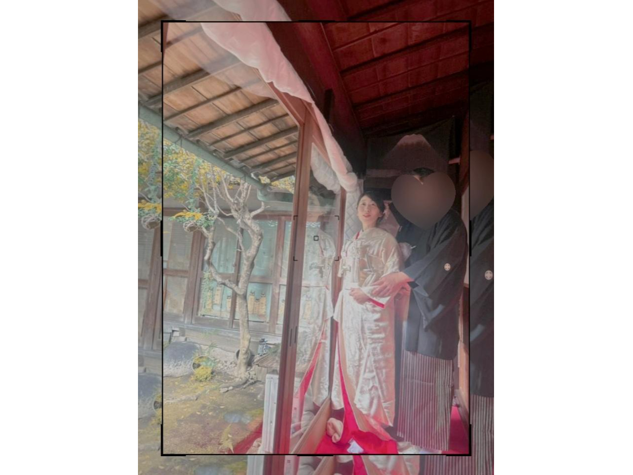 着付けが終わりましたら、お客様のスマートフォンで写真撮影を行います(撮影時間は約5分です)