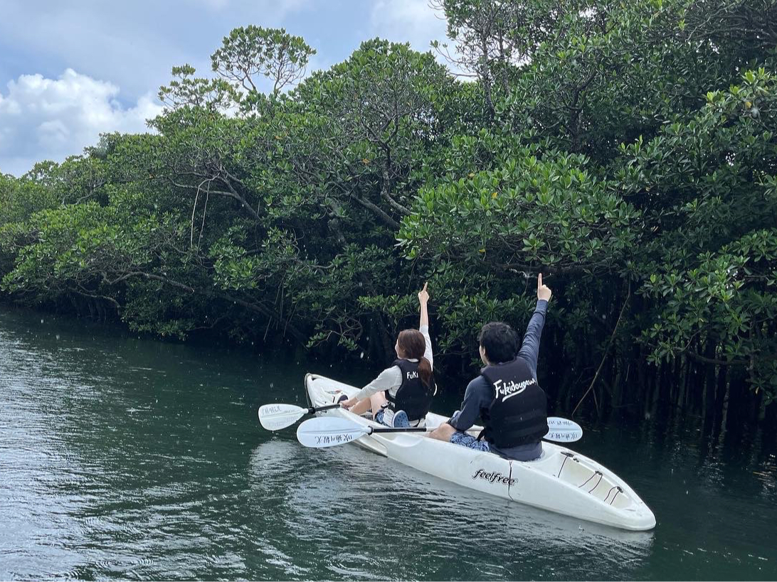 今人気上昇旬のフルーツ又は手作りおやつ付きのメニュー!吹通川マングローブカヌー(おやつ付き)