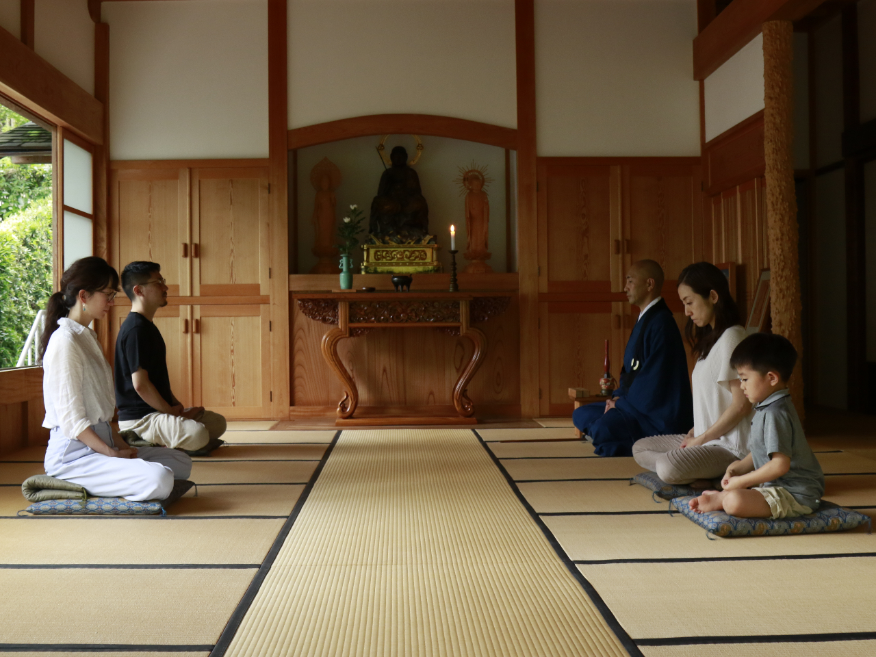ご友人やご家族と一緒にプライベートな坐禅体験を