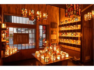 店内には、青森の作家が作る津軽ならではの雑貨も並びます。※2026年6月までの店舗画像です。