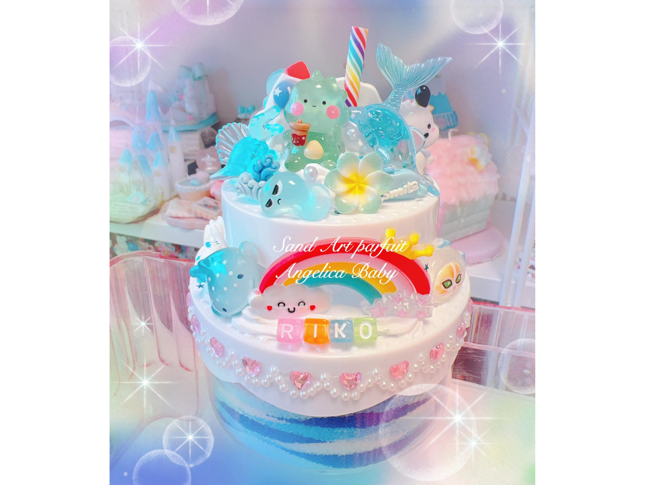 �F���Ńf�U�C�����������A�������̃f�J����z�C�b�v�Ńf�R���Ė{����������̔����������ȃT���h�A�[�g�̃p�t�F�����܂��I