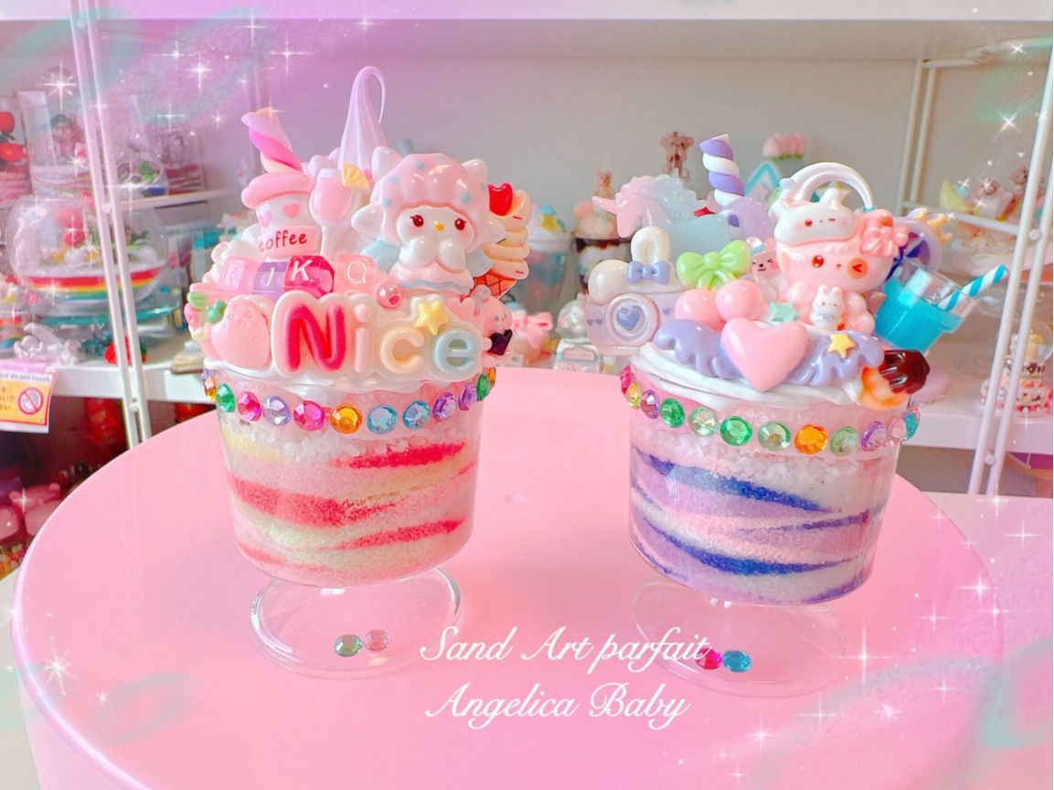 OnlyOne�̃~�j�T���h�A�[�g�p�t�F���Q���܂��B�v���p�̃J���t���ȃL���L���̐F���Ő��삵�܂��B��߂���o�[�W���������܂���