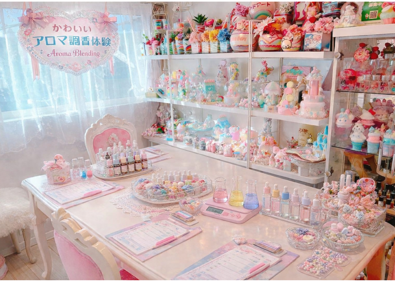 ���킢����ԂŃA���}�����̌��B����̃m�[�g�₢���ȐF��ȍ���������Ė{�i�I�ȍ��������܂��B�����ʐ^�̓C���[�W�ł��B