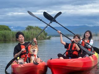 のんびりと柴山潟をカヤックに乗って湖上散歩♪