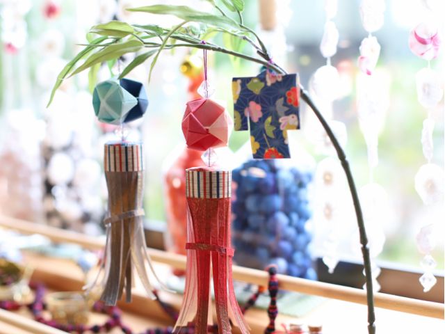 美しい季節の折り紙