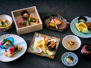 旬の食材を使用した会席料理