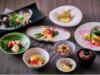 絶景とお酒のお供にもぴったりな味街道 五十三次こだわりのお料理