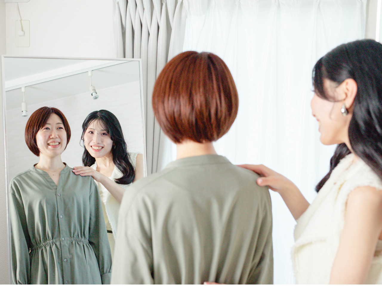 i┧̎GfȂAi̓`邨m̂Ă܂