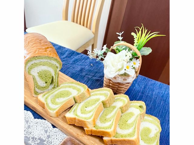 抹茶のうずまきパン