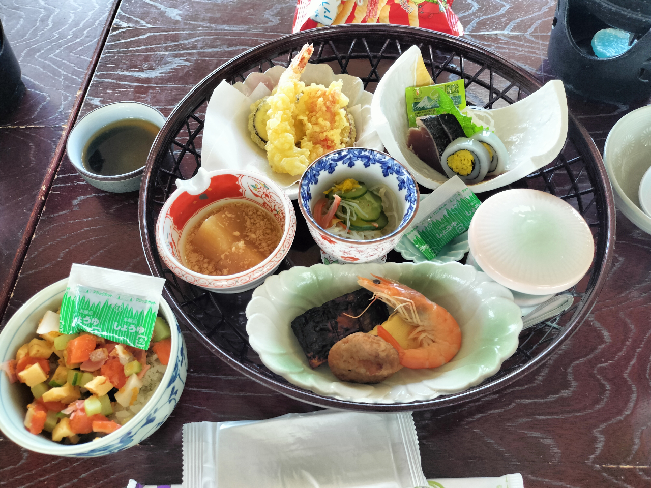 �Č�V�����͔��ˎY�̐V�N�ȋ���ނƖ�؂𗘗p�����������������ł��I