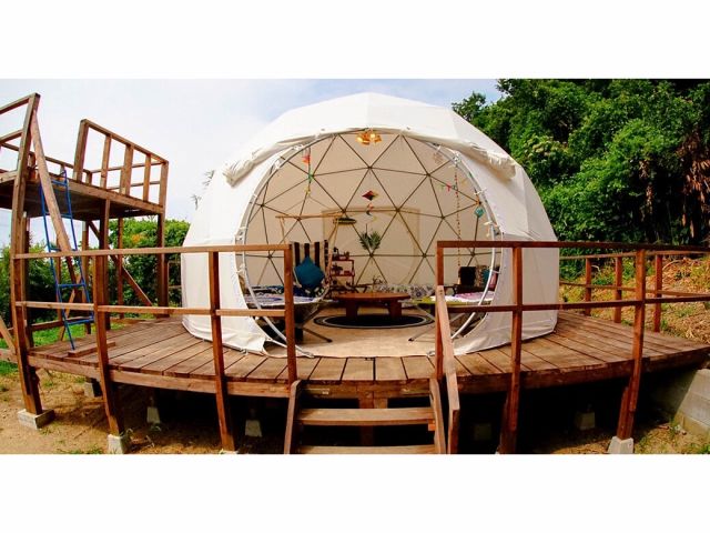 絶景ビーチグランピングと インパクト大のフォトジェニックテントもございます!詳しくは公式HPご覧ください♪