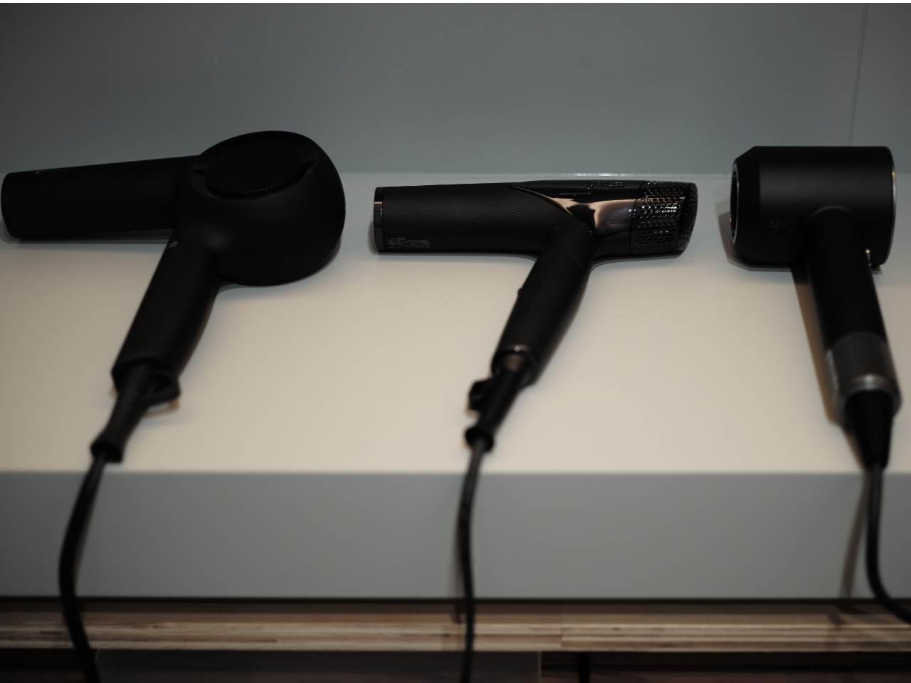 hC[́A_C\AReFaAzXeBbNLA葵Ă܂