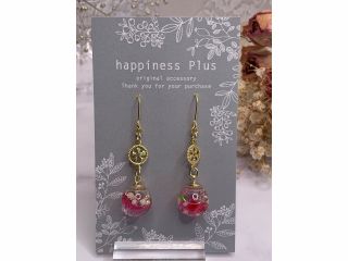 ☆ハーバリウムのピアス☆フリーレッスンで制作することができます。