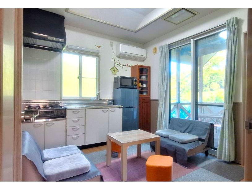 �S���_�C�j���O�L�b�`�������B�������i�܂ȔE��j�Ȃǔ����t���̔��i�������p�����܂��̂Ŕ��A�E�g�h�A�ł���y��BBQ���y���߂܂��ł��B�������^�C�v���