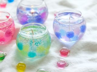 お好きな色を4色選んで珠を作ります。色遊び楽しいキャンドルです♪