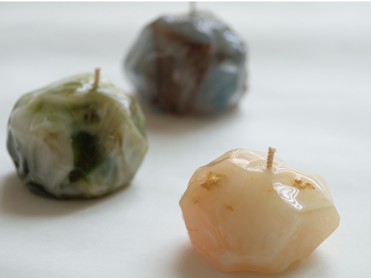 DȐFŒFWFbNXHčz΂̂悤ɁBF`RI