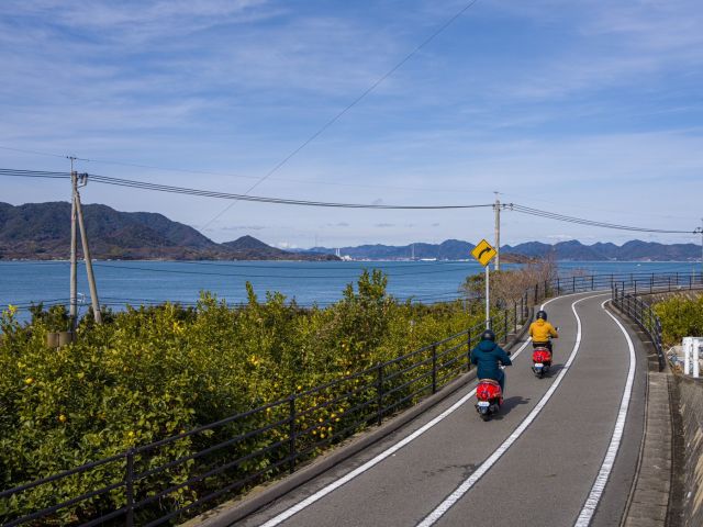 サイクリングロードを原付バイクで走れちゃいます!
