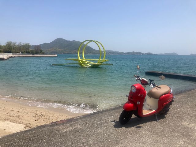 島内にはたくさんのオブジェがあります。
