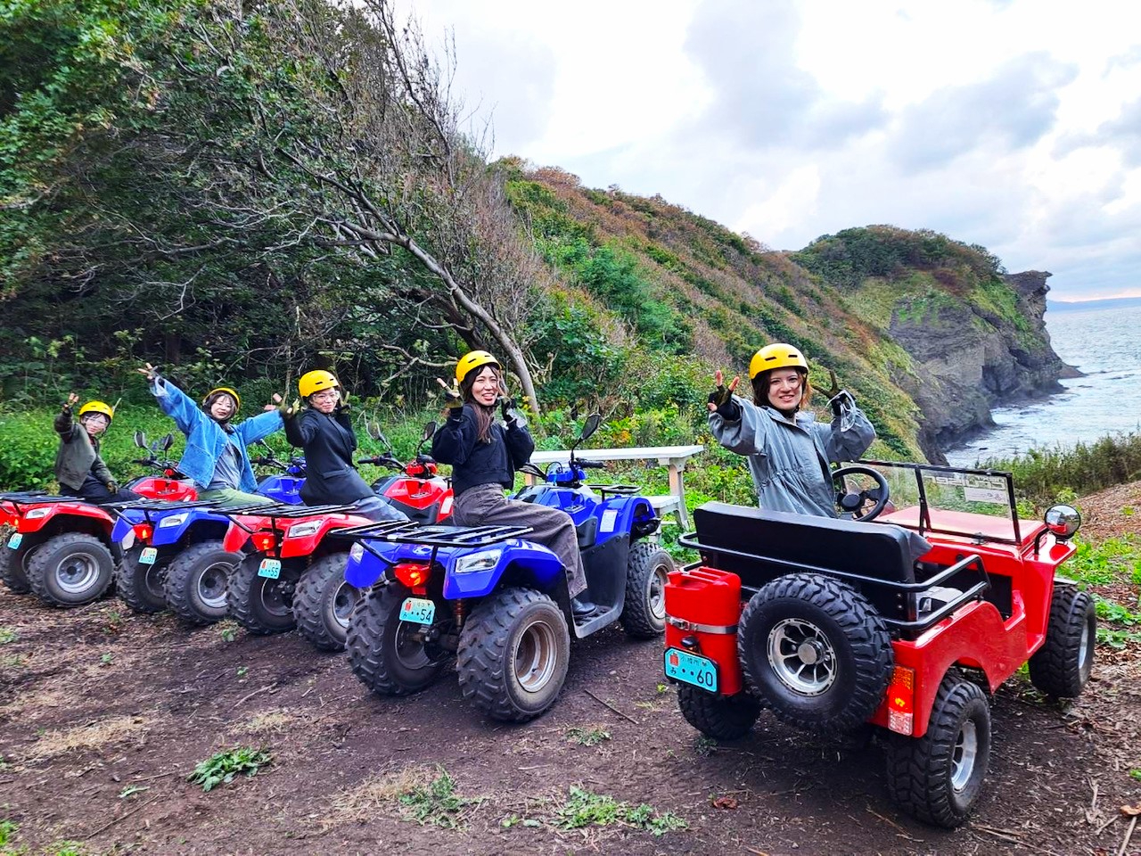 四輪バギー体験】森を疾走！爽快感を楽しんで！<同時に4台まで走行可能