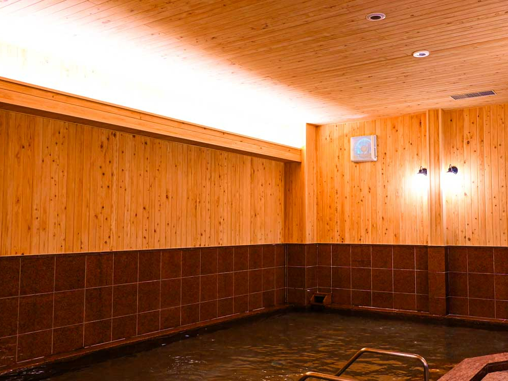 ؐԑ嗝΂Ɗiw̍ɕ܂ꂽ嗁