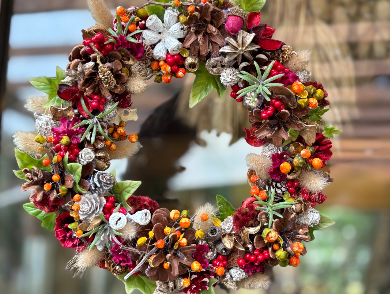 〇オリジナルクリスマスリース作り体験〇約20種類のナチュラル素材から選んで使って...