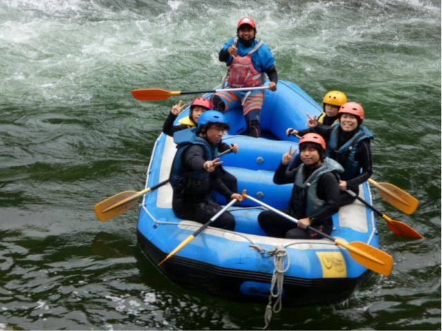 Riverside camp:【水上ラフティング】半日コース♪<4~7名様でご予約の方はこちら*>