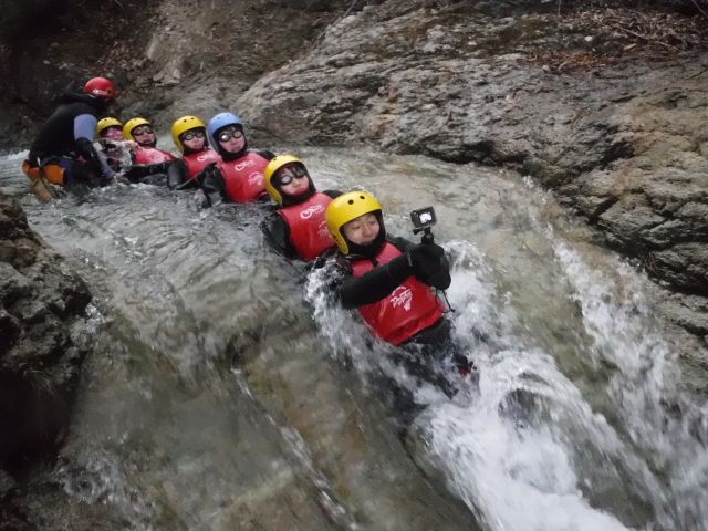Riverside camp:【水上キャニオニングプラン】半日コース!<4~7名様でお申込の方はこちら>