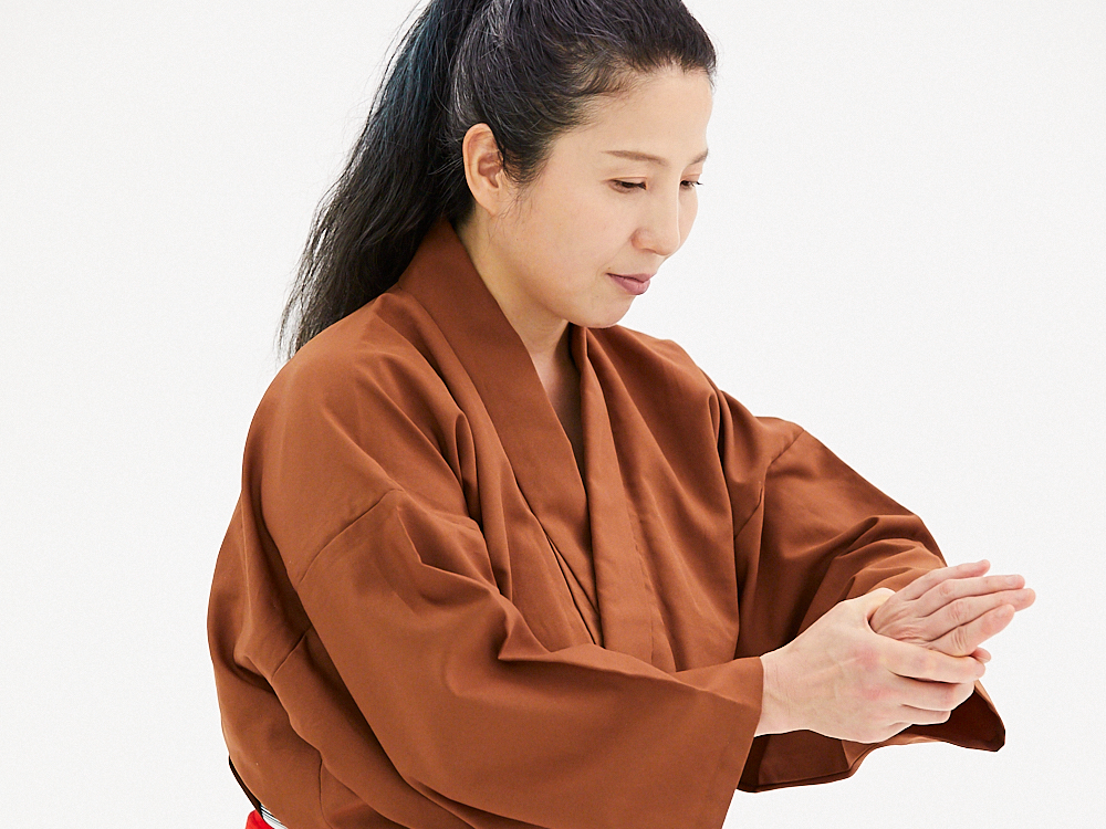 R삪AZЂƂЂƂAJɂ`܂