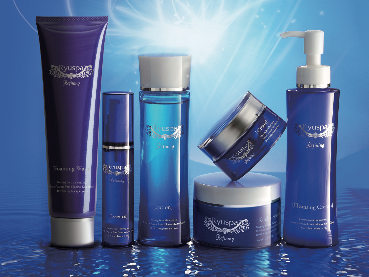 久米島の海洋深層水をベースに作られたRyuspaコスメを使用。沖縄の食材もたっぷり使用しており、爽やかな香りが大人気。