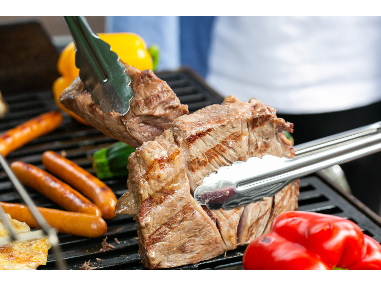 weberАKXO炱ł鍋ȉBBQSTR̎Bމʂł̊CNBBQȂǁAԂƃAEghA𖞋i1I