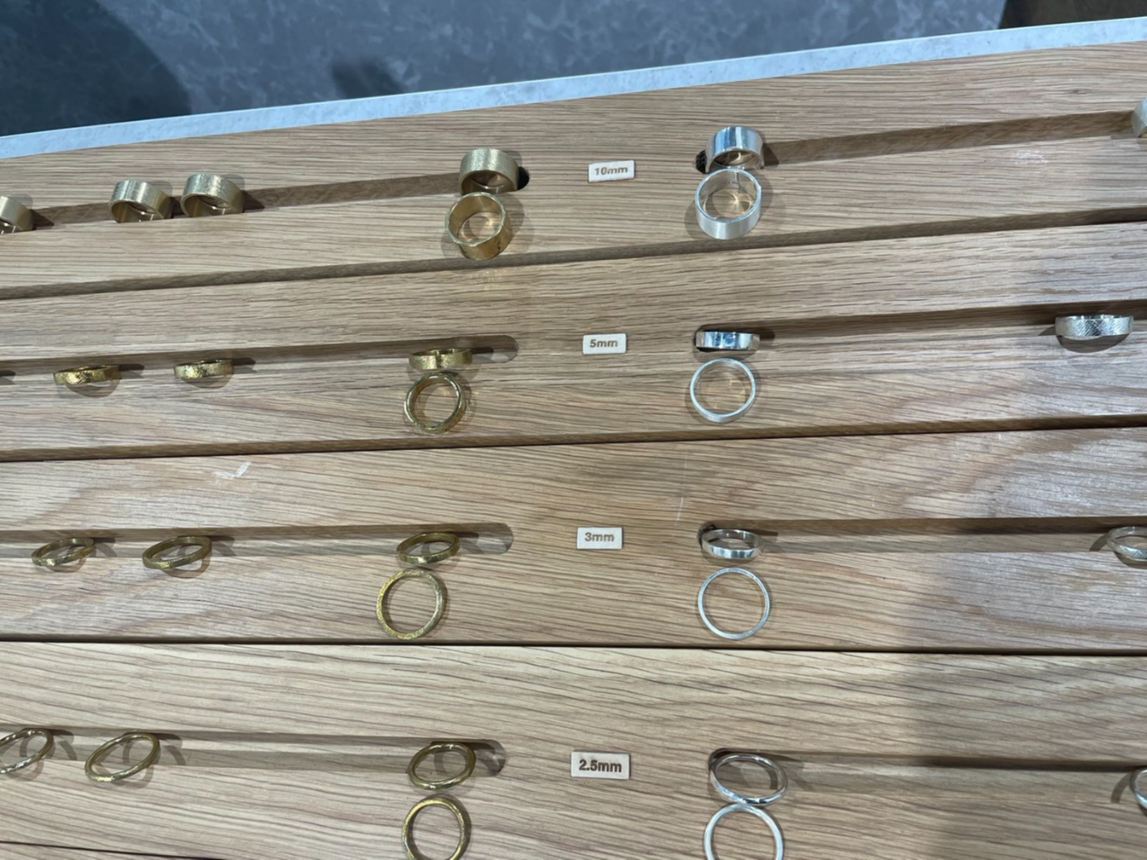 �T�C�Y�T���v���@�`10�~��