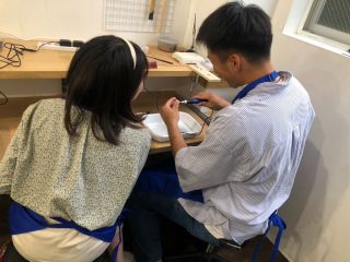 仲良く二人で制作!